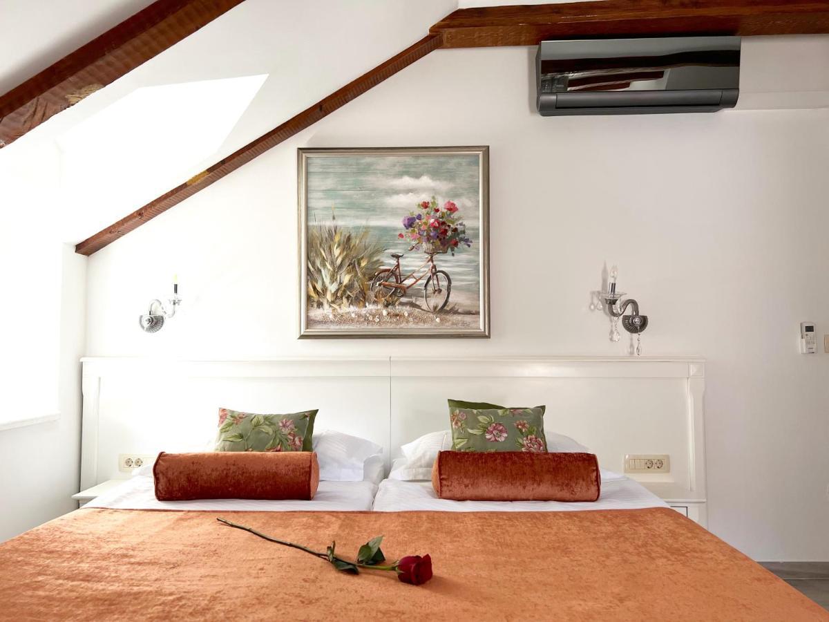 Bed&Breakfast Sorgo Palace Ston Exterior foto