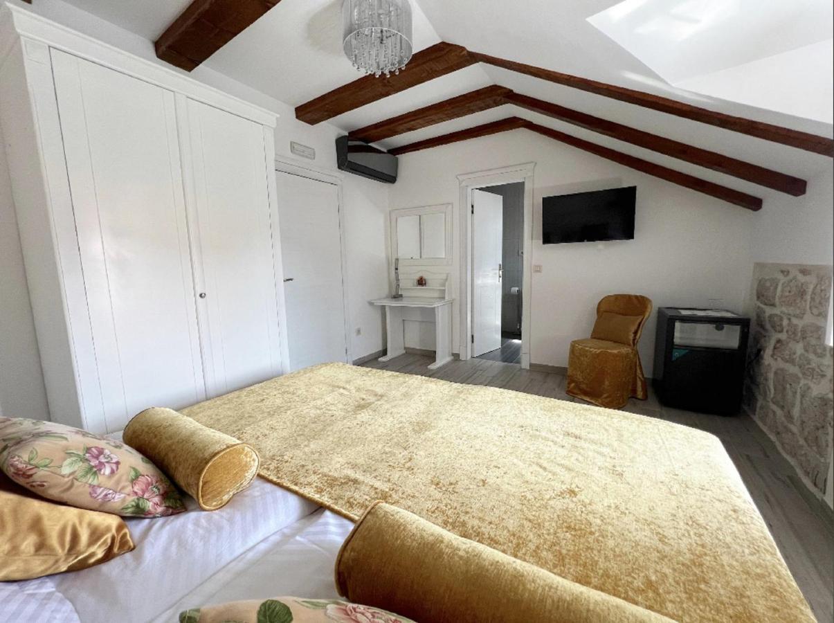 Bed&Breakfast Sorgo Palace Ston Exterior foto